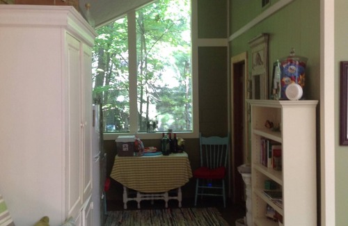 Interlochen Cottage | Cabin, private, woods, trails, 2000 Acre Duck Lake, kayaking, concerts