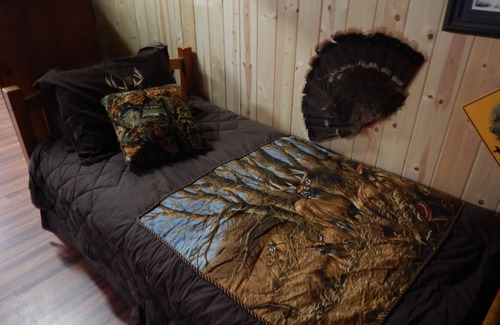 Crawford Cottage | Cabin rental, Crawford's best lodging choice and value. Fully stocked, kitchen