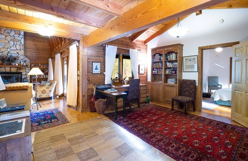 Millers Creek Cabin | Cabin retreat in the heart of the Blue Ridge Mountains