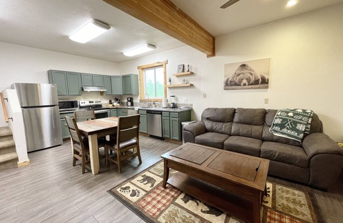 Garden Valley Cabin | Cabin Retreat near Terrace Lakes Resort