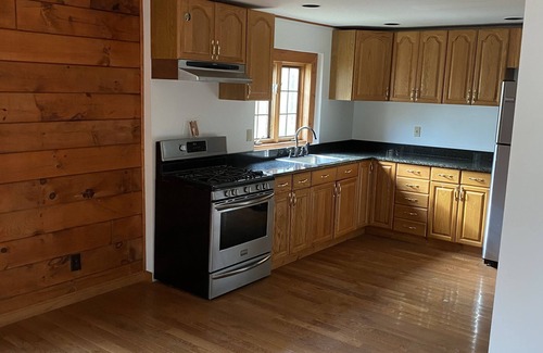 Roscoe Cabin | Cabin Roscoe 5 acres. Trendy, Cozy ,Fish on the Beaverkill, hunt, kayak, hiking