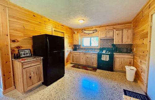 Hesperia Cabin | Cabin with beautiful acreage bordering Manistee National Forest