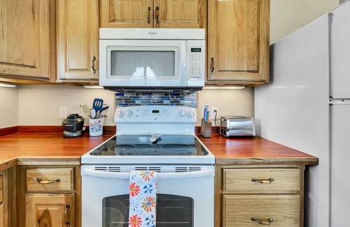 Crawford House | Cabin with Jaw-dropping Views near Black Canyon