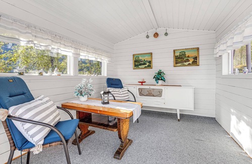 Kvaloya Cabin | Cabin with northern lights & ocean view