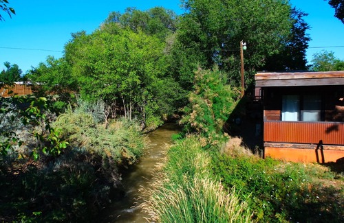 Montrose Cabin | Cabin with one queen bed, two lofted twin-size beds and a queen pull out couch Sleeps: 6 Pets: 2 Parking: 1