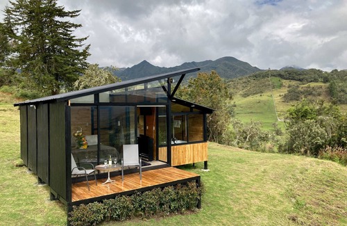 La Calera Cabin | Cabin with private Jacuzzi in La Calera-Cundinamarca. Caneiros Cabin