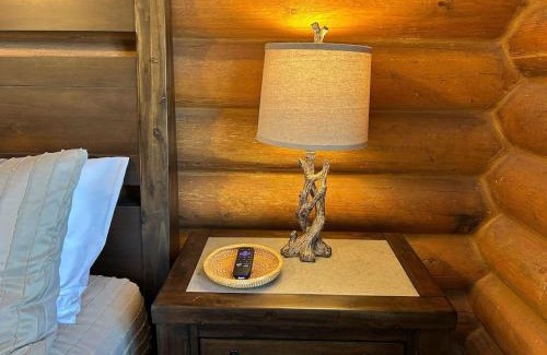 Alton House | Cabin with Views Near Zion and Bryce