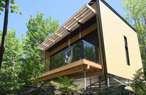 Eastman House | Cabin Zoobox 73