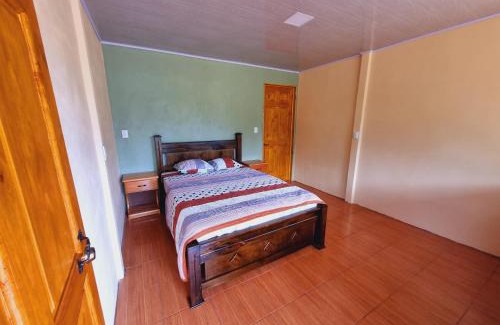 Drake Bay Bed & Breakfast | Cabina Corcovado Gittana Tours