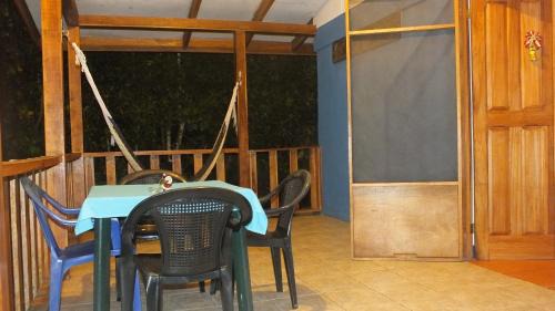 Cahuita Cabin | Cabinas Caribe Luna