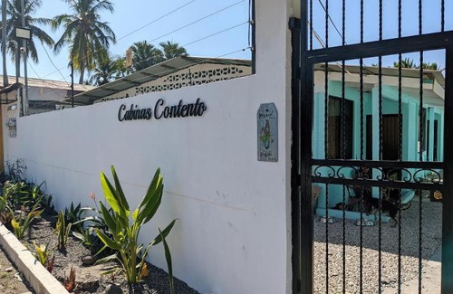 Puntarenas Villa | Cabinas Contento Playa San Isidro Puntarenas Costa Rica