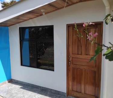 Northern Plains Hotel | Cabinas El Pilón Río Celeste