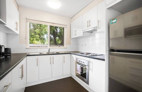 Barwon Heads House | Cabinesque Comfort A Refreshing Beachside Retreat