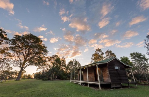 Allandale Ski Chalet | Cabins at Lovedale Wedding Chapel