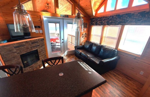 Mammoth Creek Cabin | Cabins by Panguitch Lake: Where Rustic Charm Meets Amazing Fishing!