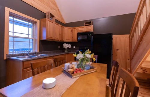 Oneida Cabin | Cabins, cottages,fishing,creeks, ponds,nature,trails,anniversaries, celebrations