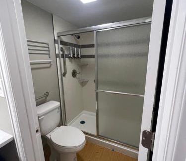 Longmont Hotel | Cabins on Main Longmont