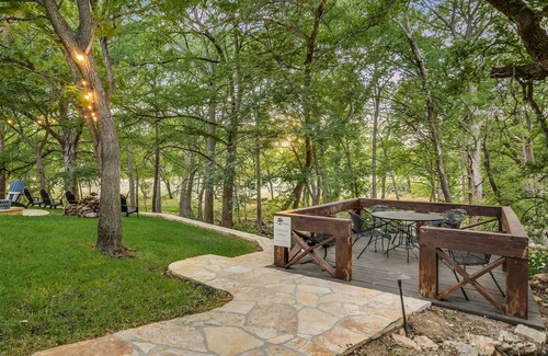 Wimberley Cabin | Cabins on the Square: Cozy Cabin #4