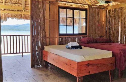 Carti Tupile House | Cabins over the sea on Narasgandub