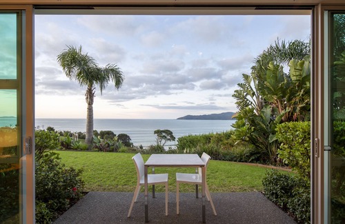 Cable Bay Apartment | Cable Bay Surf Studio With Epic Ocean Views
