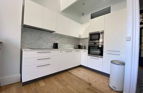 Secteur 1 Apartment | Cable car🚠 Bastille🏔 6 people👨‍👩‍👧‍👦 300m