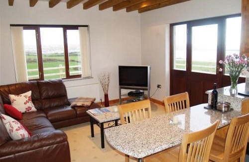 Fishguard House | Cable Cottage