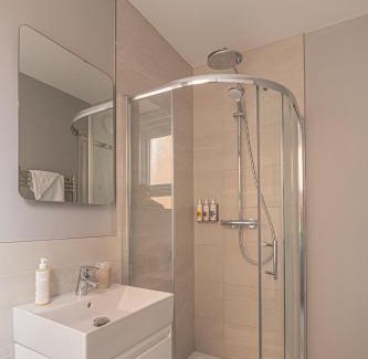 Salisbury Bed & Breakfast | Caboose