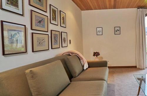 Manapouri Cabin | Cabot Lodge - Fiordland National Park