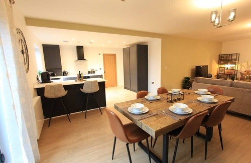Filton Apartment | Cabot Mews Apartment 8 - Hopewell