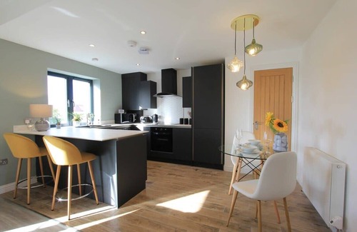 Filton Apartment | Cabot Mews Apartment 4 - Hopewell