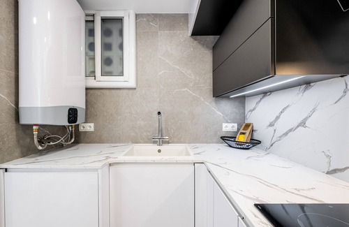 Benidorm Apartment | Cachirulo Deluxe Apartment 13-B Levante Beach