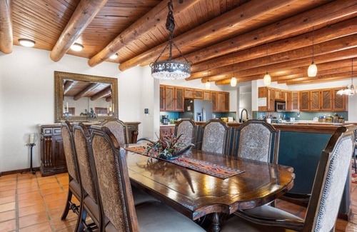 Alpine House | Cactus Rose - Enjoy wildlife and mountain views close to downtown Alpine