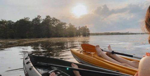 Oil City House | Caddo Lake Cabin, Wyldewood, With Kayaks
