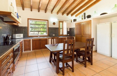 Crestatx Villa | CADELL PETIT. Charming house a short drive away from Pollensa