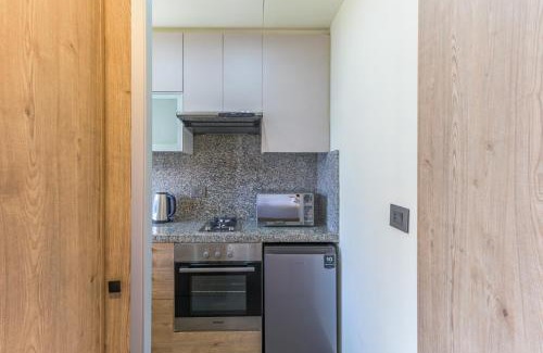 Jounieh Apartment | Cadence Studio & Balcony in Jounieh
