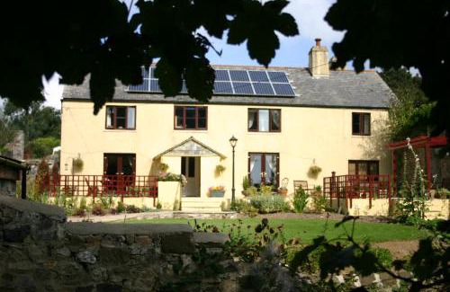 Ivybridge Cabin | Cadleigh Manor