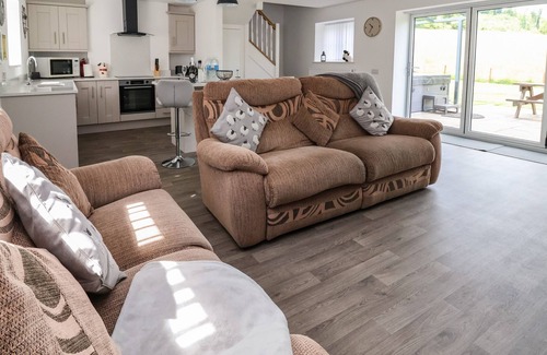 Bronygarth Cottage | Cae Iocyn