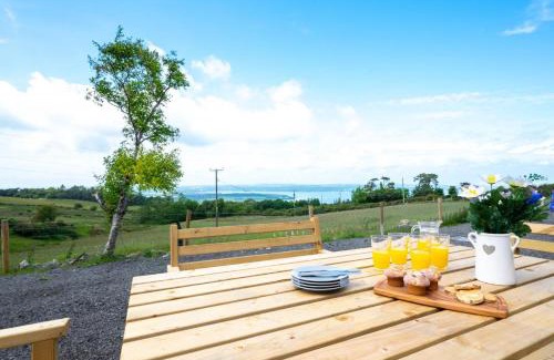 Bangor House | Caer Ffynnon