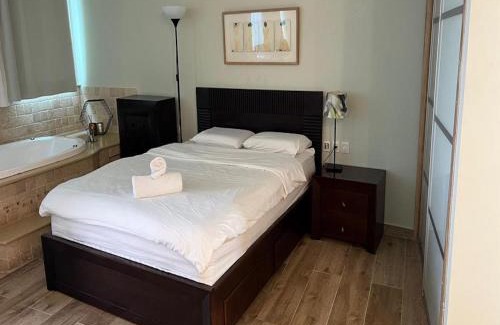 Caesarea Apartment | Caesarea Retreat