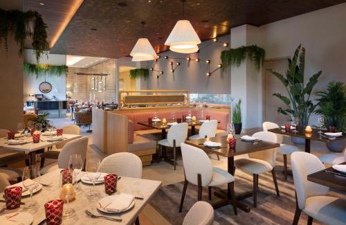 Fashion Square Hotel | Caesars Republic Scottsdale, a Hilton Hotel