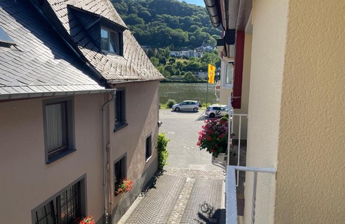 Alken House | Café Bäckerei Pension Alcana Mirco Münch