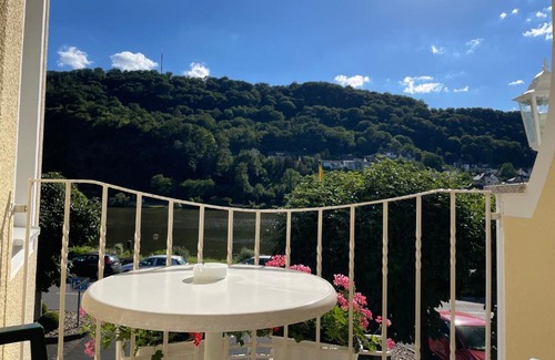 Alken House | Café Bäckerei Pension Alcana Mirco Münch