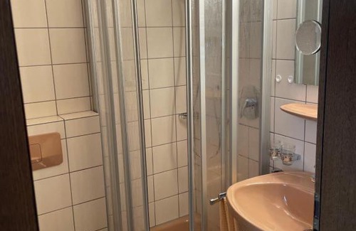 Alken House | Café Bäckerei Pension Alcana Mirco Münch