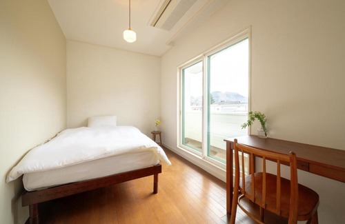 Ichinoseki House | café&GuestHouse kaziya