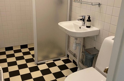 Ronneby Bed & Breakfast | Café Mandeltårtan B&B VillaFloraViola