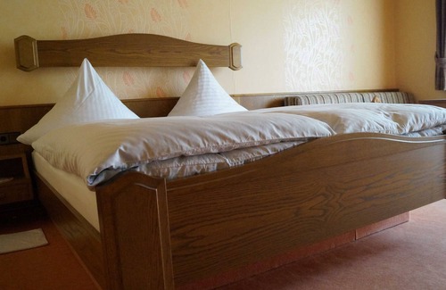 Erbach Apartment | Cafe Best Vacation Apartment