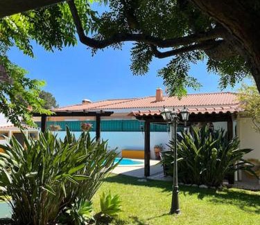 Sao Simao Ski Chalet | Cafofos da Zeta, Cozy Pool House