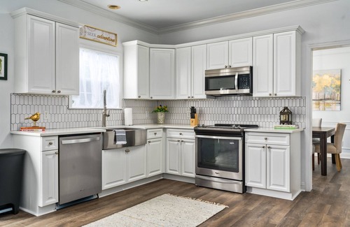 Helena House | Cahaba Cabana - Spacious 4BR Home w/Fenced Yard