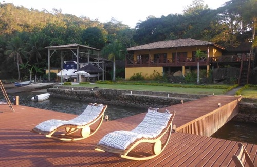 Caieira House | Caieira Island House