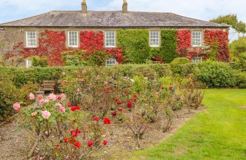Dungarvan House | Cairbre House